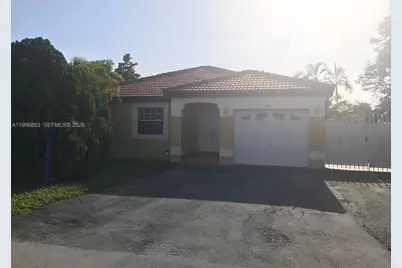 19712 NW 82nd Pl, Hialeah, FL 33015 - Photo 25