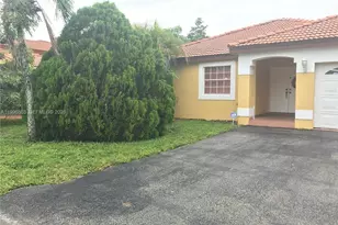 19712 NW 82nd Pl, Hialeah, FL 33015 - Photo 21