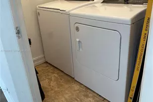 8432 NW 107 Ct, Doral, FL 33178 - Photo 15