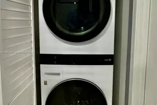 7928 East Dr, North Bay Village, FL 33141 - Photo 15