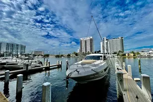 7928 East Dr, North Bay Village, FL 33141 - Photo 19