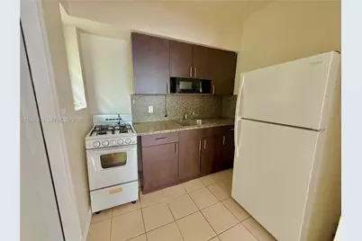 325 Majorca Ave #6, Coral Gables, FL 33134 - Photo 5