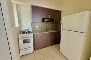 325 Majorca Ave, Coral Gables, FL 33134 - Photo 5