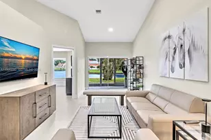 15212 W Tranquility Lake Dr, Delray Beach, FL 33446 - Photo 5