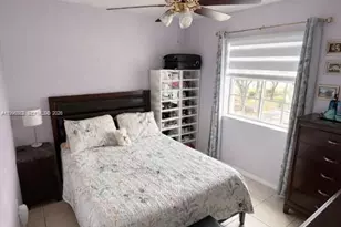 7663 W 36th Ave, Hialeah, FL 33018 - Photo 17