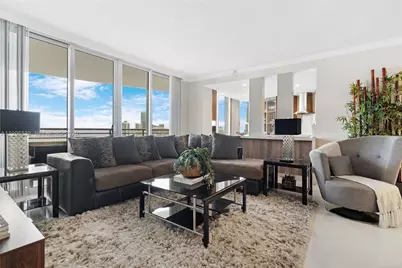 848 Brickell Key Dr #3905, Miami, FL 33131 - Photo 3