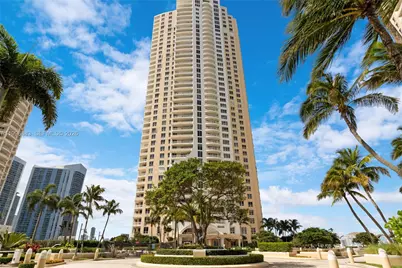 848 Brickell Key Dr #3905, Miami, FL 33131 - Photo 47