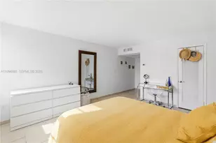 6450 Collins Ave, Miami Beach, FL 33141 - Photo 15