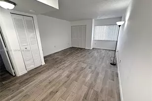 711 N Pine Island Rd, Plantation, FL 33324 - Photo 9