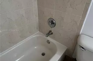 711 N Pine Island Rd, Plantation, FL 33324 - Photo 13