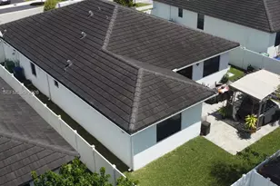 23552 SW 107th Pl, Homestead, FL 33032 - Photo 11