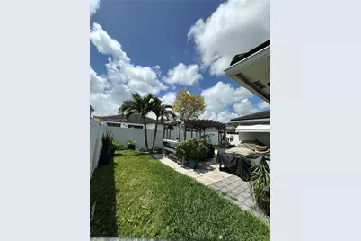 23552 SW 107th Pl, Homestead, FL 33032 - Photo 23