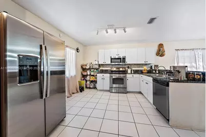 1303 W 6th St, Riviera Beach, FL 33404 - Photo 3