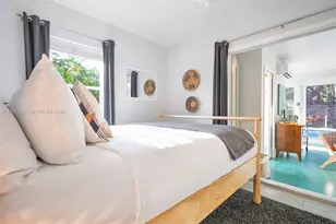 201 NE 16th Ct, Fort Lauderdale, FL 33305 - Photo 29