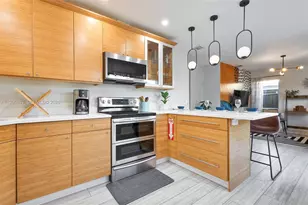 201 NE 16th Ct, Fort Lauderdale, FL 33305 - Photo 13