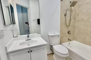 11503 NW 89th St, Doral, FL 33178 - Photo 31