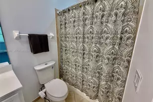 11503 NW 89th St, Doral, FL 33178 - Photo 23