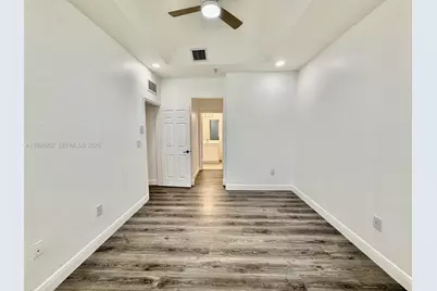 11503 NW 89 St #218, Doral, FL 33178 - Photo 21