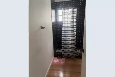 634 SW 10th Ave, Miami, FL 33130 - Photo 11