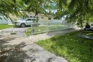 29911 SW 152nd Ave, Homestead, FL 33033 - Photo 3