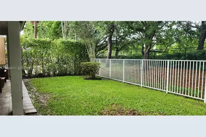 3870 E Hibiscus St, Weston, FL 33332 - Photo 77