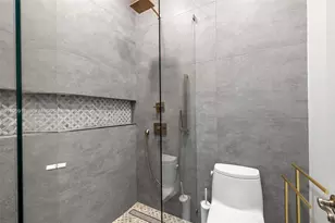 3870 E Hibiscus St, Weston, FL 33332 - Photo 47