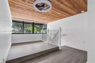 6448 Windmill Gate Rd, Miami Lakes, FL 33014 - Photo 15
