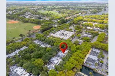 6448 Windmill Gate Rd, Miami Lakes, FL 33014 - Photo 27