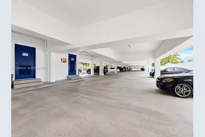 2370 NE 135th St #405, North Miami, FL 33181 - Photo 31