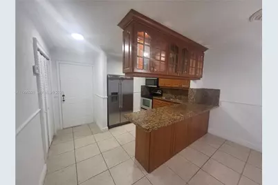 1275 W 35th St #29B, Hialeah, FL 33012 - Photo 1