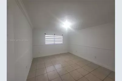 1275 W 35th St #29B, Hialeah, FL 33012 - Photo 19