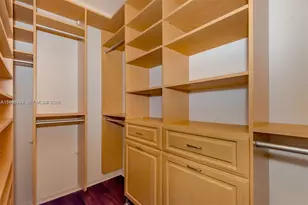 1877 Aspen Ln, Weston, FL 33327 - Photo 13