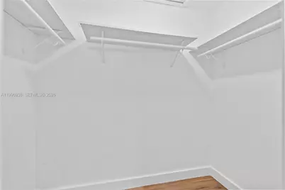 361 E 39th St #1, Hialeah, FL 33013 - Photo 29