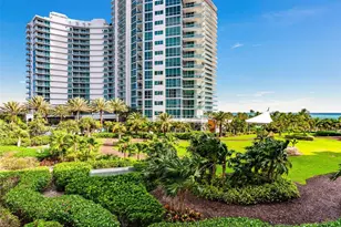 10275 Collins Ave, Bal Harbour, FL 33154 - Photo 11