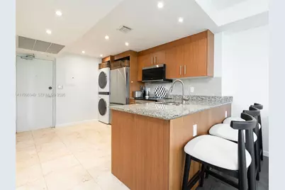 10275 Collins Ave #402, Bal Harbour, FL 33154 - Photo 7