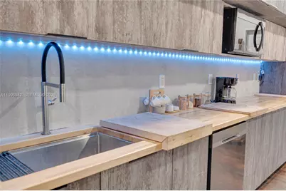 9000 NW 12th Ave, Miami, FL 33150 - Photo 15