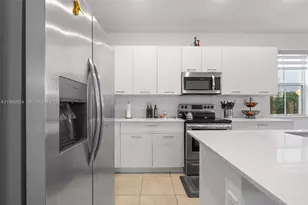 2357 NW 130th St, Miami, FL 33167 - Photo 5
