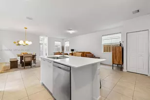 2357 NW 130th St, Miami, FL 33167 - Photo 3