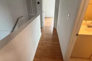 17084 SW 138th Ct, Miami, FL 33177 - Photo 7