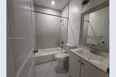 2241 N 62nd Ave, Hollywood, FL 33024 - Photo 9