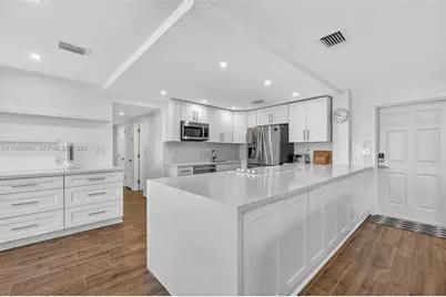 3050 NE 48th St #210, Fort Lauderdale, FL 33308 - Photo 7