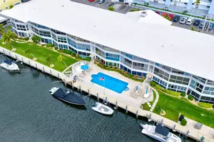 3050 NE 48th St, Fort Lauderdale, FL 33308 - Photo 3
