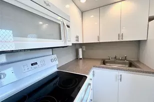 3030 Marcos Dr, Aventura, FL 33160 - Photo 11