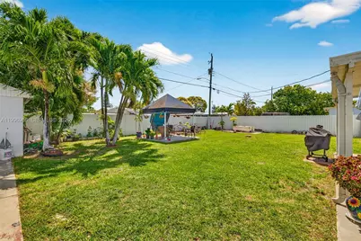 20525 SW 114th Pl, Miami, FL 33189 - Photo 21