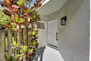 10153 NW 3rd Ct, Plantation, FL 33324 - Photo 11