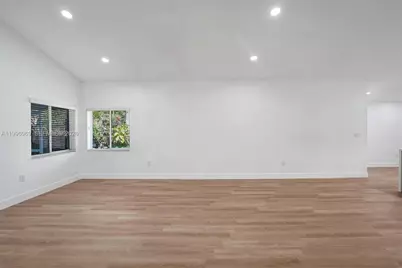 10153 NW 3rd Ct, Plantation, FL 33324 - Photo 33