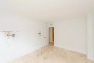 590 Ocean Dr, Key Biscayne, FL 33149 - Photo 17