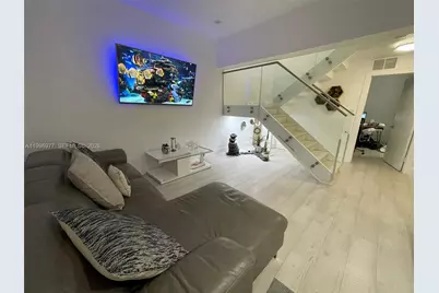 325 NW 19th Ln #30, Miami, FL 33136 - Photo 7