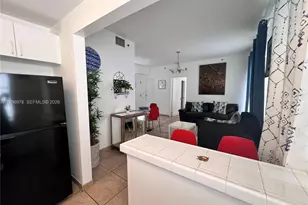 918 Ocean Dr, Miami Beach, FL 33139 - Photo 7