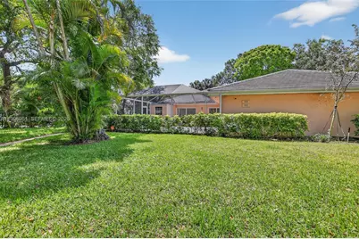 102 Sun Terrace Ct, Palm Beach Gardens, FL 33403 - Photo 1